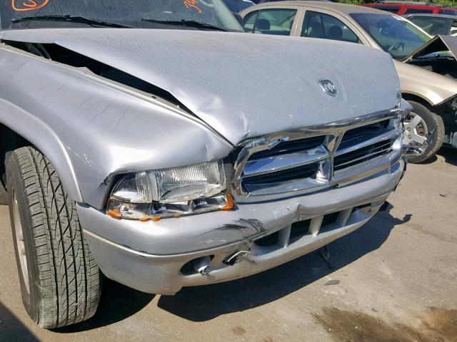 1D4HR48N43F628583 - 2003 DODGE DURANGO SL SILVER photo 9