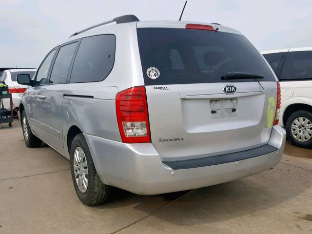 KNDMG4C78C6431538 - 2012 KIA SEDONA LX SILVER photo 3