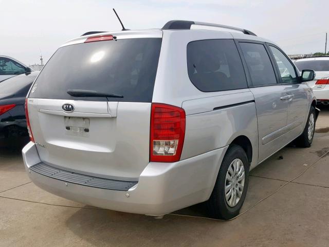 KNDMG4C78C6431538 - 2012 KIA SEDONA LX SILVER photo 4