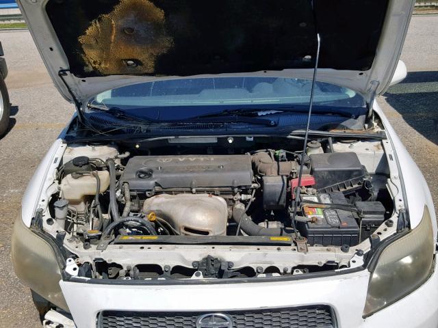 JTKDE167X60070197 - 2006 TOYOTA SCION TC WHITE photo 7