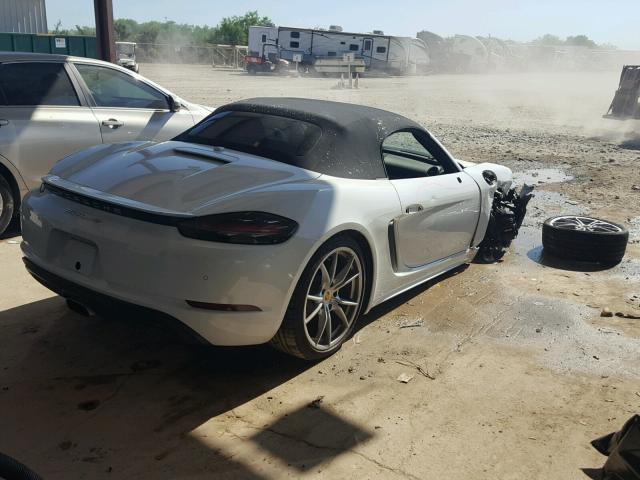 WP0CA2A83JS210737 - 2018 PORSCHE BOXSTER WHITE photo 4