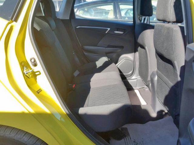 3HGGK5G57FM725657 - 2015 HONDA FIT LX YELLOW photo 6