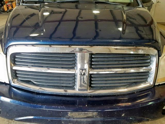 1D4HD48D84F137067 - 2004 DODGE DURANGO SL BLUE photo 9