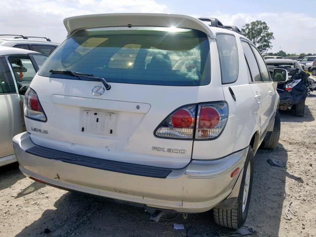 JTJGF10U920130106 - 2002 LEXUS RX 300 WHITE photo 4