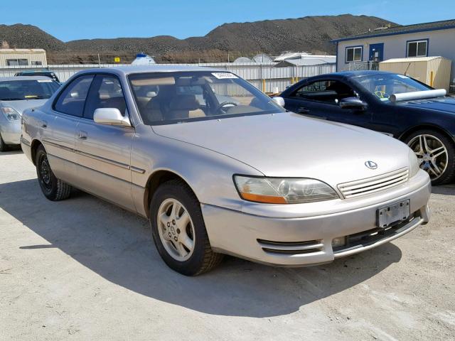 JT8BF12G3T0178303 - 1996 LEXUS ES 300 GOLD photo 1