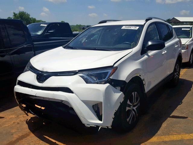 JTMBFREVXHJ166712 - 2017 TOYOTA RAV4 LE WHITE photo 2