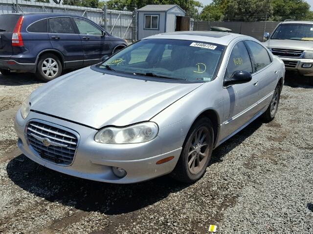 2C3AC56G01H656584 - 2001 CHRYSLER LHS SILVER photo 2