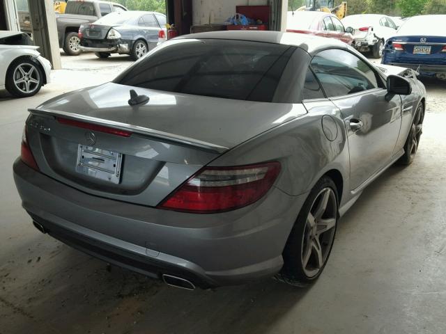 WDDPK5HA7CF021714 - 2012 MERCEDES-BENZ SLK 350 SILVER photo 4