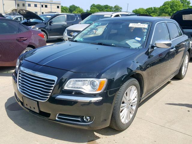 2C3CCAHG4CH169745 - 2012 CHRYSLER 300 LIMITE BLACK photo 2