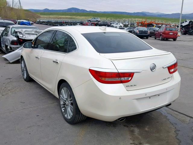 1G4PT5SV5F4163574 - 2015 BUICK VERANO PRE WHITE photo 3