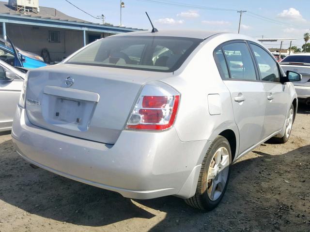 3N1AB61EX8L692524 - 2008 NISSAN SENTRA 2.0 SILVER photo 4