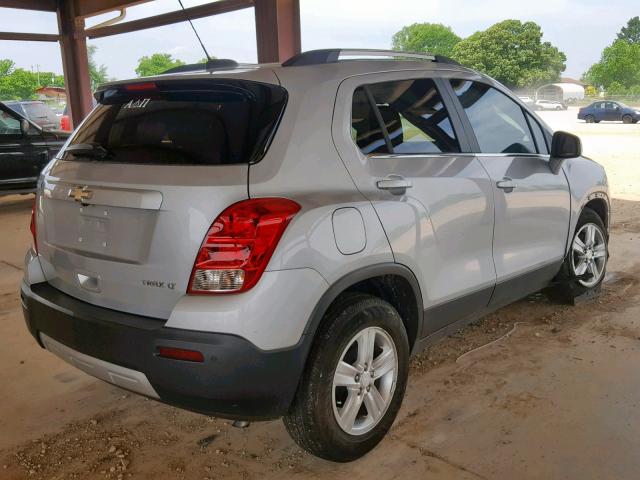 3GNCJLSB7GL255047 - 2016 CHEVROLET TRAX 1LT SILVER photo 4