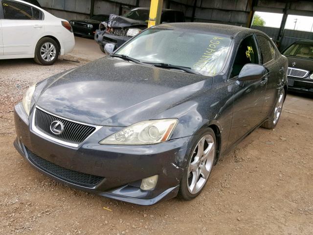 JTHBK262182067261 - 2008 LEXUS IS 250 GRAY photo 2