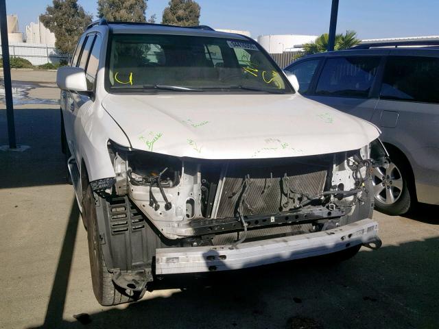 JTJHY7AX5B4082669 - 2011 LEXUS LX 570 WHITE photo 1