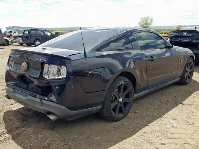 1ZVBP8CH7A5145297 - 2010 FORD MUSTANG GT BLACK photo 4