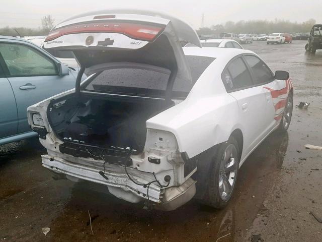 2C3CDXHG6EH330826 - 2014 DODGE CHARGER SX WHITE photo 4