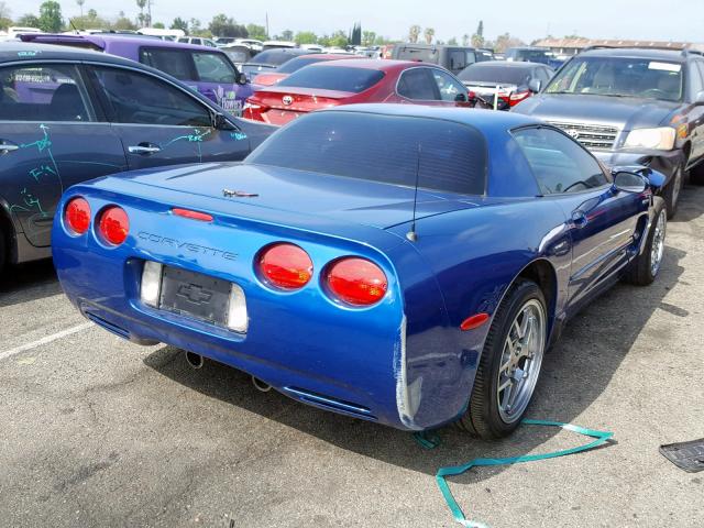 1G1YY12S325124035 - 2002 CHEVROLET CORVETTE Z BLUE photo 4