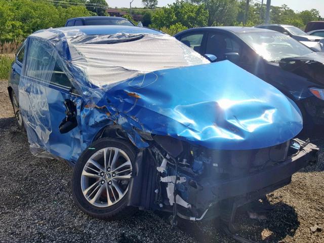 4T1BF1FK2HU744219 - 2017 TOYOTA CAMRY LE BLUE photo 1