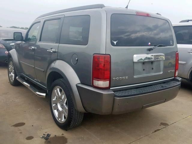 1D4PT4GK7BW600764 - 2011 DODGE NITRO HEAT GRAY photo 3