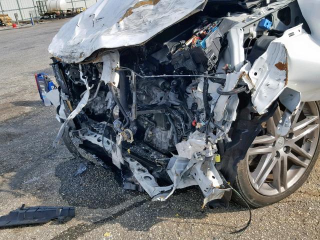 JTKJF5C70D3062293 - 2013 TOYOTA SCION TC თეთრი ფოტო 9