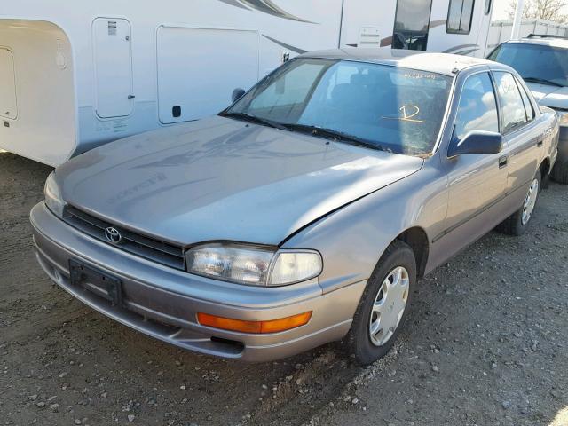 4T1SK11E6NU020932 - 1992 TOYOTA CAMRY DLX ნაცრისფერი ფოტო 2