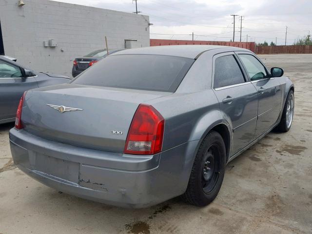 2C3LA43R56H246773 - 2006 CHRYSLER 300 CHARCOAL photo 4