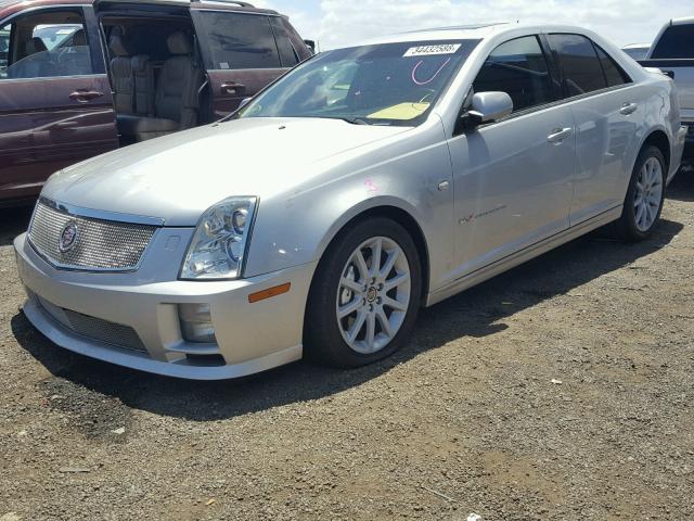 1G6DX67D660192724 - 2006 CADILLAC STS-V SILVER photo 2