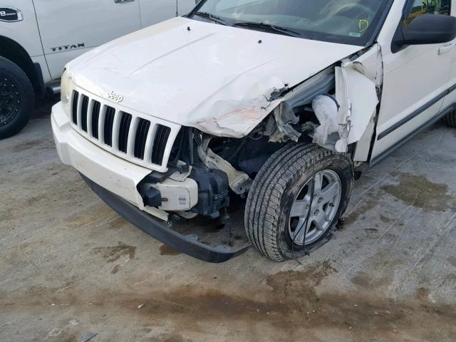 1J8HR48P67C503759 - 2007 JEEP GRAND CHER WHITE photo 9