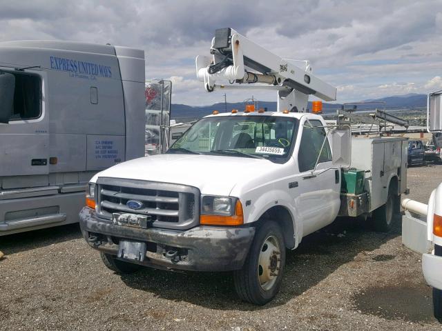 1FDAF57S6XED68764 - 1999 FORD F550 SUPER WHITE photo 2