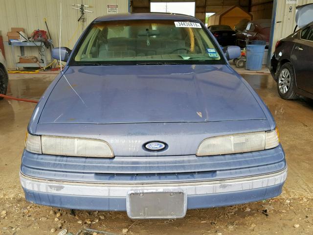 2FACP74W4NX190142 - 1992 FORD CROWN VICT BLUE photo 9