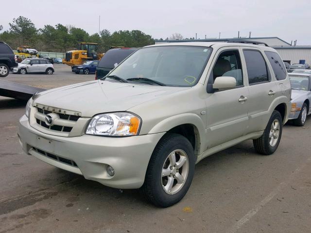 4F2CZ94145KM47324 - 2005 MAZDA TRIBUTE S BEIGE photo 2