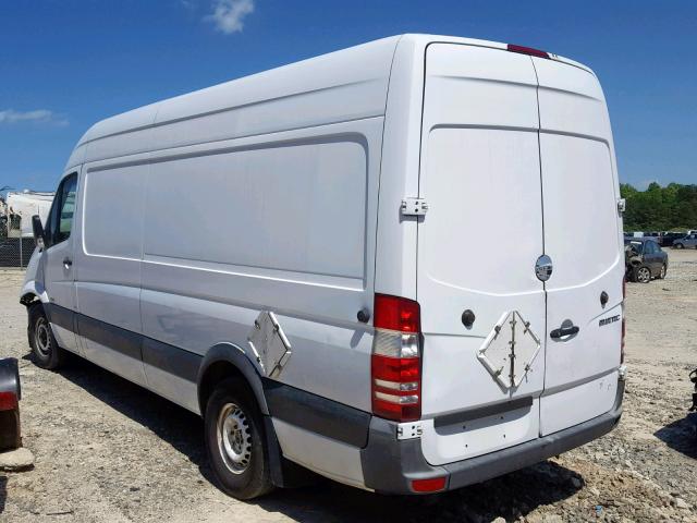 WD3PE8CB4B5575164 - 2011 MERCEDES-BENZ SPRINTER 2 WHITE photo 3