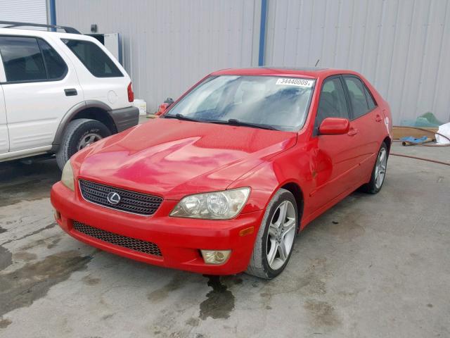 JTHBD192320043496 - 2002 LEXUS IS 300 RED photo 2