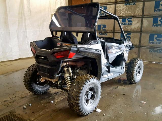 3NSVBE872JH476318 - 2018 POLARIS RZR S 900 BLACK photo 4