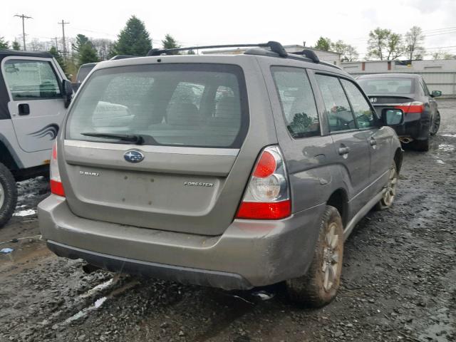 JF1SG65666H744853 - 2006 SUBARU FORESTER 2 GRAY photo 4