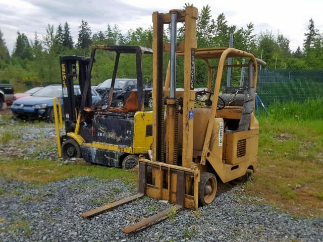 NOVIN34444859 - 2004 FORK FORKLIFT YELLOW photo 2