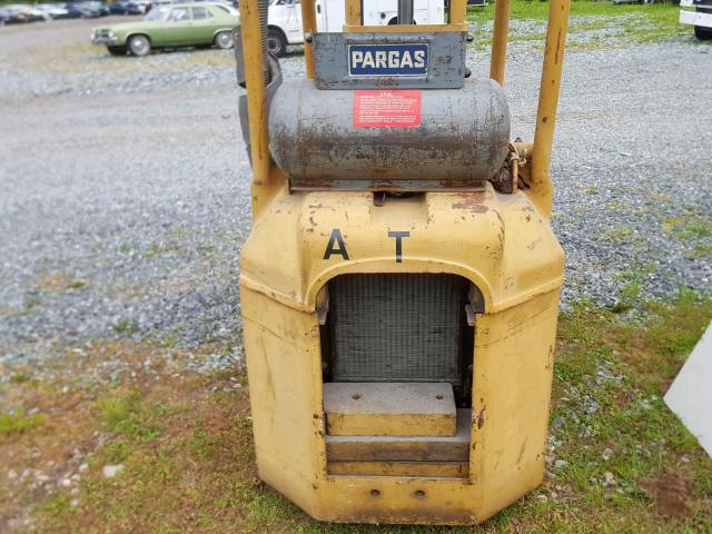 NOVIN34444859 - 2004 FORK FORKLIFT YELLOW photo 6