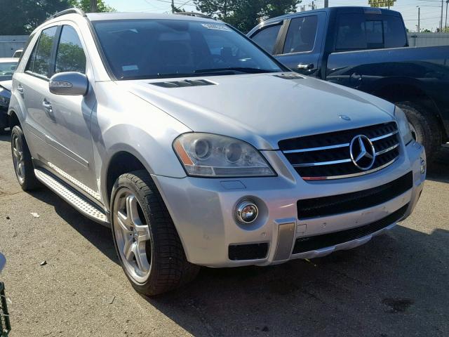 4JGBB72E18A368788 - 2008 MERCEDES-BENZ ML 550 SILVER photo 1