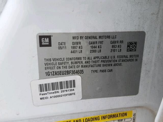 1G1ZA5EU2BF364605 - 2011 CHEVROLET MALIBU LS WHITE photo 10