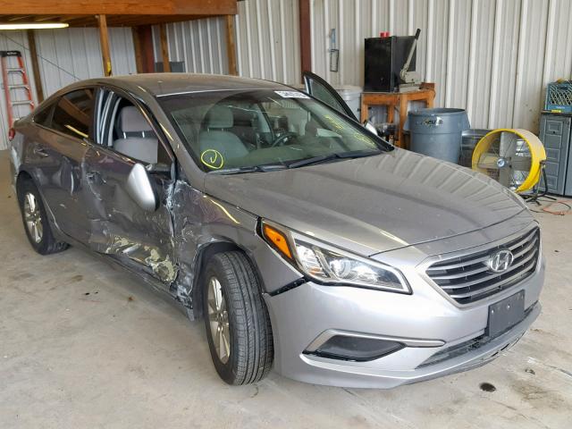 5NPE24AF5GH417525 - 2016 HYUNDAI SONATA SE SILVER photo 1