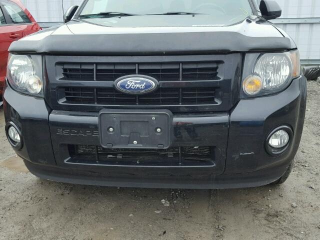 1FMCU0DG2AKB86697 - 2010 FORD ESCAPE XLT BLACK photo 9