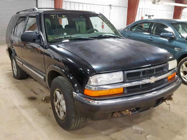 1GNDT13W8Y2230665 - 2000 CHEVROLET BLAZER BLACK photo 1