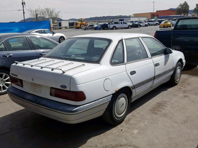 1FABP52U8KG185867 - 1989 FORD TAURUS GL WHITE photo 4