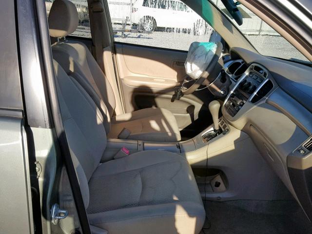 JTEGD21A040076664 - 2004 TOYOTA HIGHLANDER GRAY photo 5