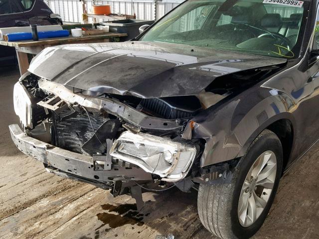 2C3CCAAG9GH189425 - 2016 CHRYSLER 300 LIMITE GRAY photo 9