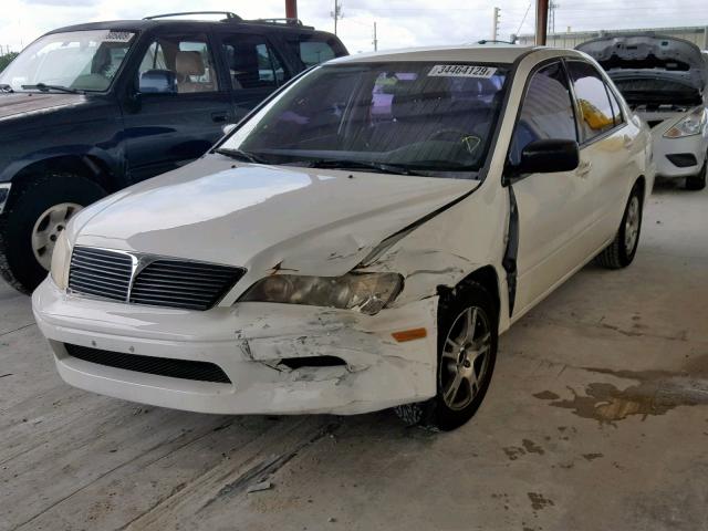 JA3AJ26E53U011510 - 2003 MITSUBISHI LANCER ES WHITE photo 2