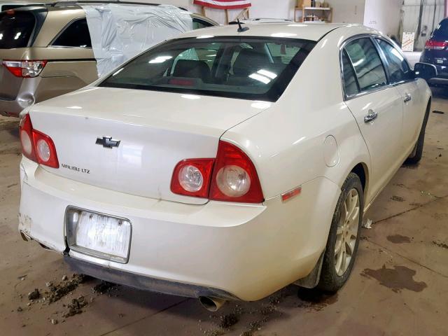1G1ZE5E76BF337776 - 2011 CHEVROLET MALIBU LTZ თეთრი ფოტო 4