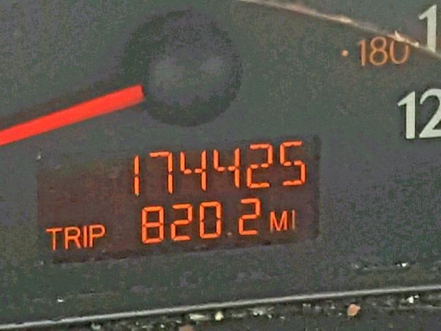 1G8AJ52F93Z116629 - 2003 SATURN ION LEVEL GOLD photo 8