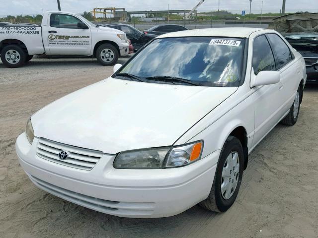 JT2BG22K5V0035650 - 1997 TOYOTA CAMRY LE, WHITE - price history, history of  past auctions. Prices and Bids history of Salvage and used Vehicles.