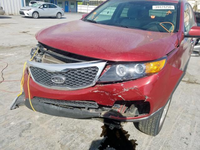 5XYKTCA1XBG053830 - 2011 KIA SORENTO BASE  photo 9